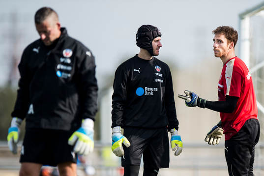 Målvaktstränare Daniel Andersson och målvakterna Matt