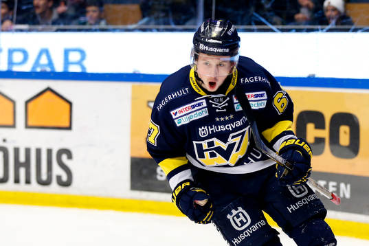 s Christoffer Törngren jublar