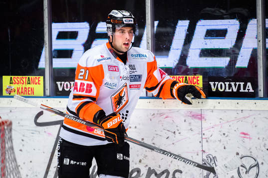 Karlskronas Riley Holzapfel deppar