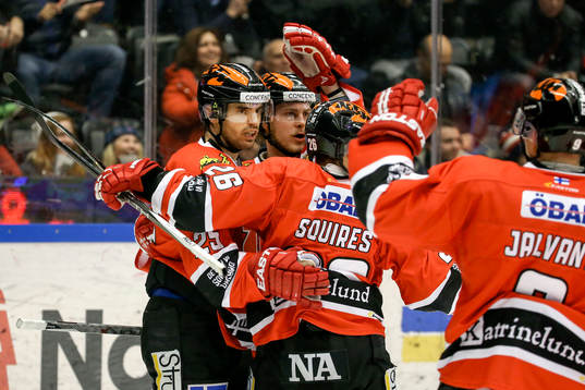 Örebros Martin Johansson jublar