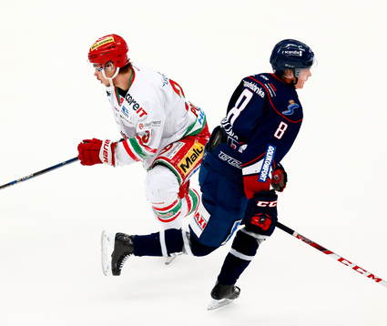 s Jesper Lindgren och Linköpings Gustav Forsling
