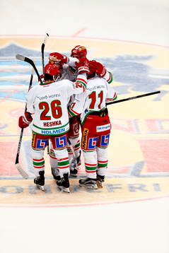 s Victor Olofsson