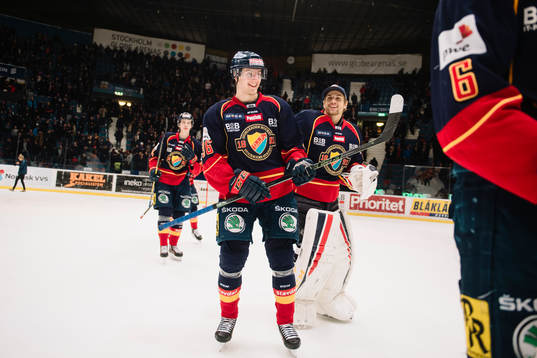 Djurgårdens Philip Holm och Mantas Armalis jublar