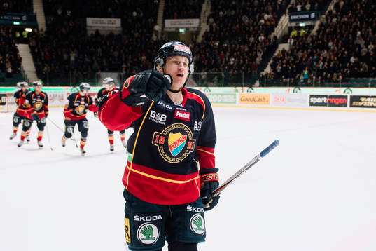 Djurgårdens Patrick Thoresen firar sitt mål