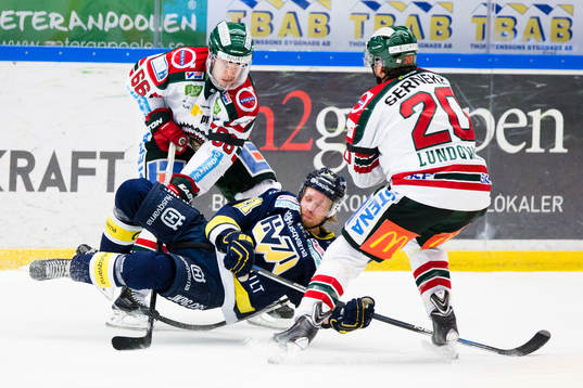 Frölundas Oscar Fantenberg och Joel Lundqvist (h)
