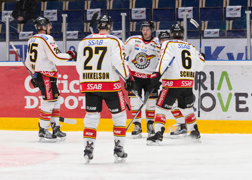 Luleås spelare jublar