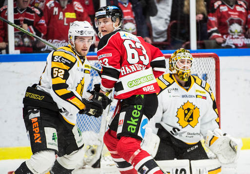 Malmö Redhawks Fredrik Händemark mot Skellefteås Arvid