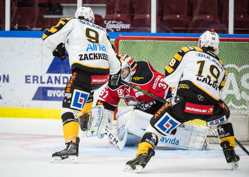 Skellefteås Patrik Zackrisson och Andrew Calof framför