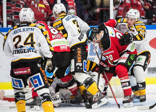 Malmö Redhawks Peter Mueller och Henrik Hetta mot Andreas