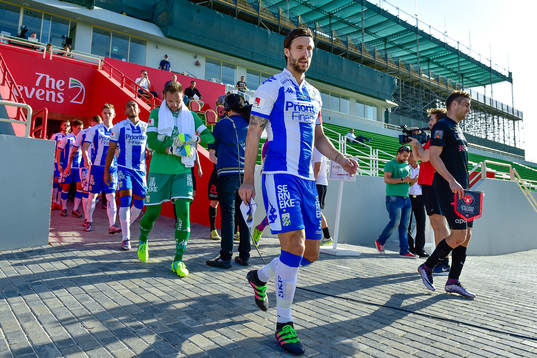 IFK Göteborgs målvakt John Alvbåge och Mattias Bjärsmyr