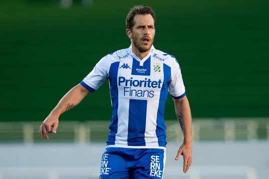 Bläddra bland fler bilder av Fotboll, Dubai International Cup, IFK Göteborg - Midtjylland