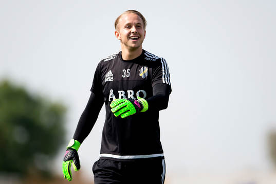 s målvakt Patrik Carlgren
