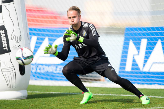 s målvakt Patrik Carlgren