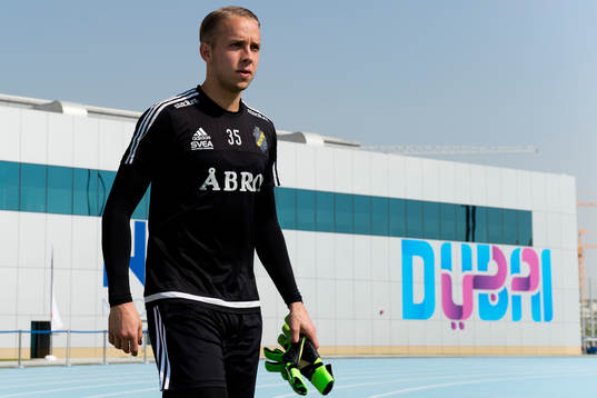 s målvakt Patrik Carlgren