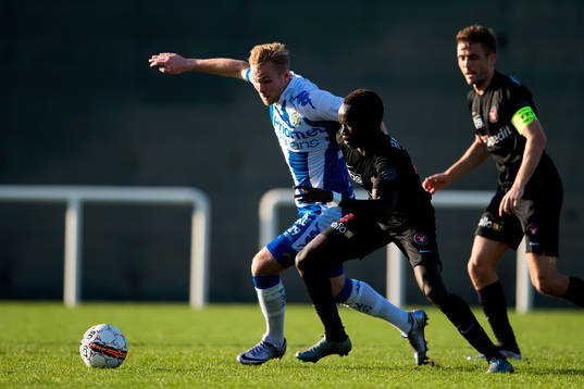 IFK Göteborgs Gustav Engvall och Midtjyllands Awer Bul