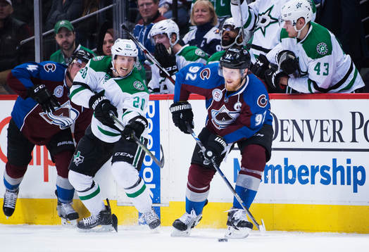 Dallas Cody Eakin och Colorados Gabriel Landeskog