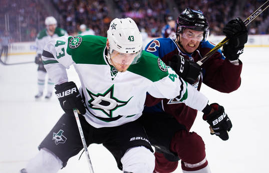 Dallas Valeri Nichushkin och Colorados Chris Bigras