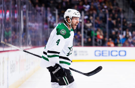 Dallas Jason Demers jublar