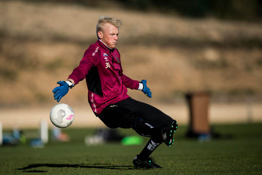 Gefles målvakt Oskar Larsson