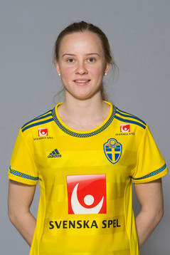 Jenny Stadin som spelar i F17 landslaget