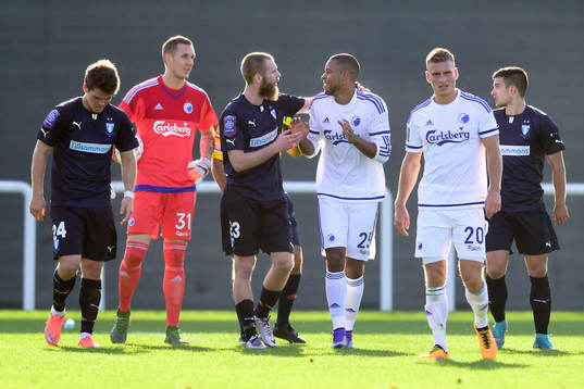 Malmö FFs Jo Inge Berget och FC Köpenhamns Mathias Zanka