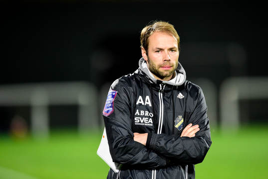 s tränare Andreas Alm