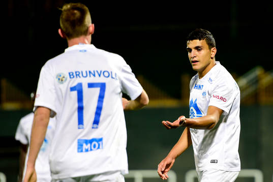 Fredrik Aursnes och Mohamed Elyounossi jublar