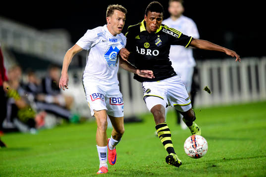 s Niclas Eliasson
