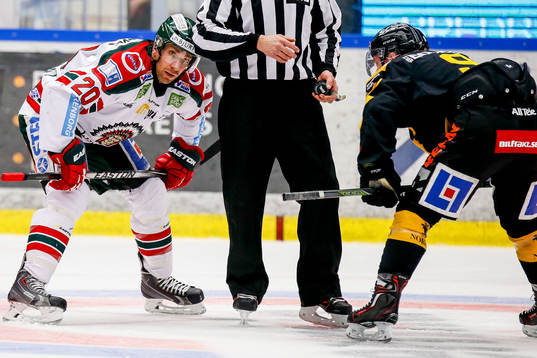Frölundas Joel Lundqvist tekar