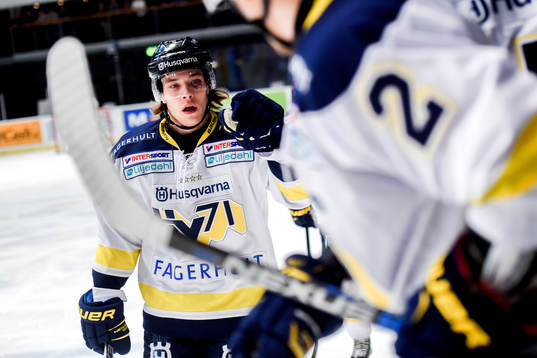 s Filip Sandberg jublar