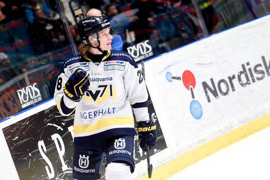 s Anton Bengtsson jublar