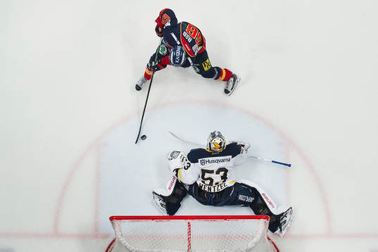 under ishockeymatchen i SHL mellan Djurgården och Hv71