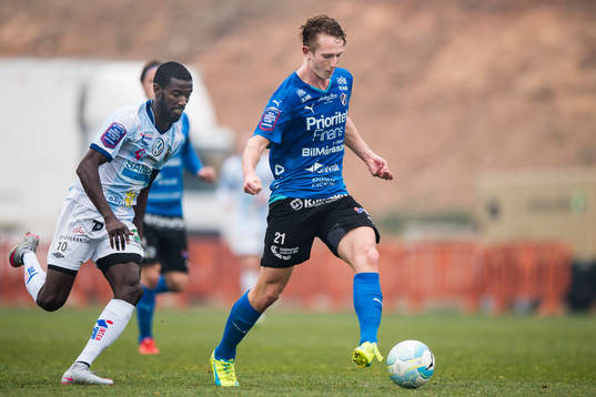 Gefles Dioh Williams och Halmstads Andreas Bengtsson