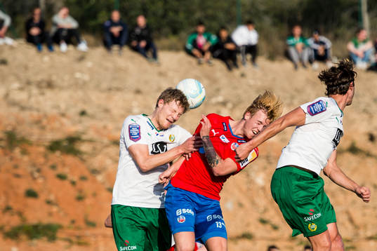 Hammarbys Lars Saetra och Helsingborgs Alexander