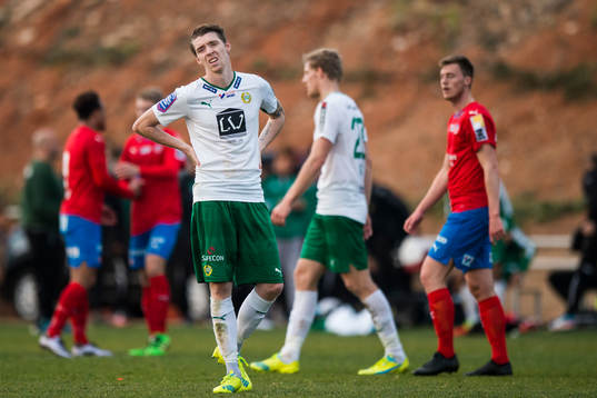 Hammarbys Birkir Már Saevarsson deppar