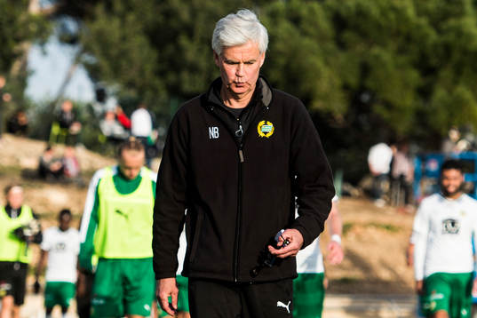 Hammarbys tränare Nanne Bergstrand deppar