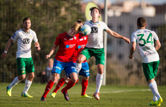Helsingborgs Alexander Achinioti-Jönsson och Hammarbys
