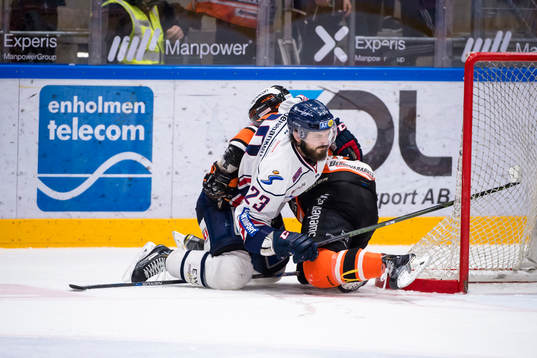 Linköpings Niklas Persson och Karlskronas Robin Persson