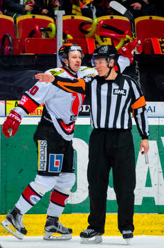 Örebros Marcus Weinstock jublar
