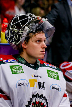 Frölundas målvakt Lars Johansson deppar