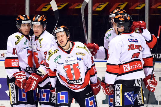 Örebros Marcus Weinstock jublar