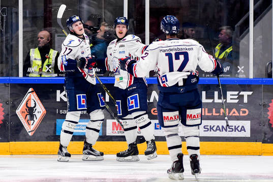 Linköpings Henrik Törnqvist jublar