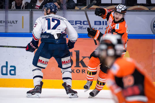 Linköpings Henrik Törnqvist och Karlskronas Jimmy