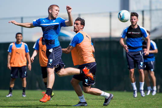 Malmö FFs Anton Tinnerholm och Agon Mehmeti