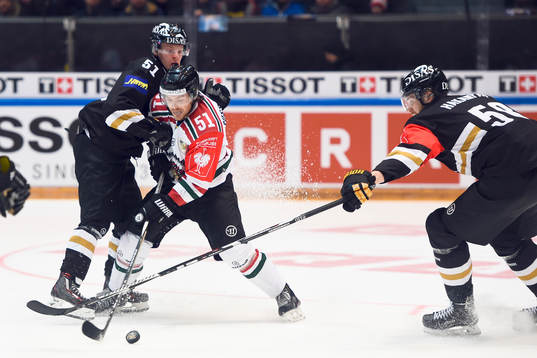 Frölundas Mats Rosseli Olsen och Kärpäts Miro Aaltonen