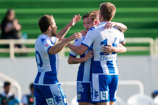 IFK Göteborgs Tobias Hysén och Jakob Ankersen jublar med