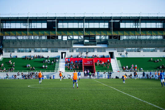 Översiktsbild över spelet på matcharenan The Sevens i