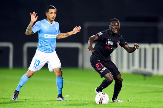 Malmö FFs Yoshimar Yotún och Midtjyllands Pione Sisto