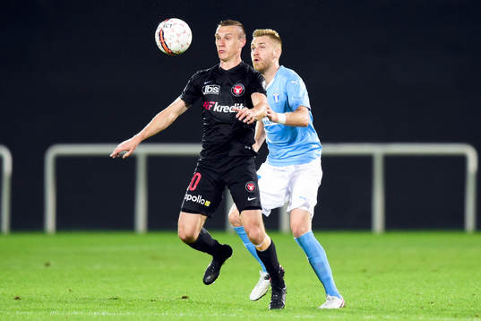 Midtjyllands Martin Pusic och Malmö FFs Rasmus Bengtsson
