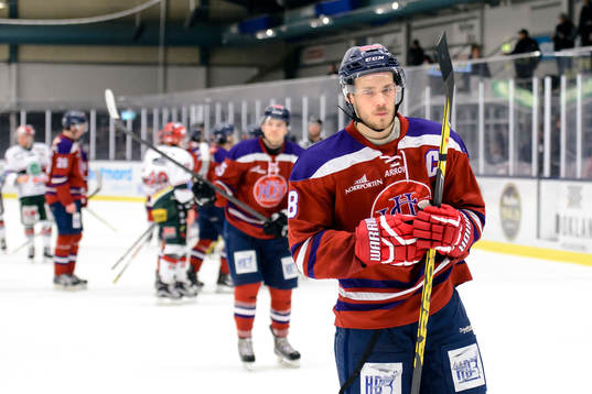 Helsingborgs Julius Falkenbäck Bergkvist deppar